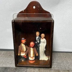 Antique 1930's Wood Shadow Box w/Wedding Cake Topper -Clay Couple